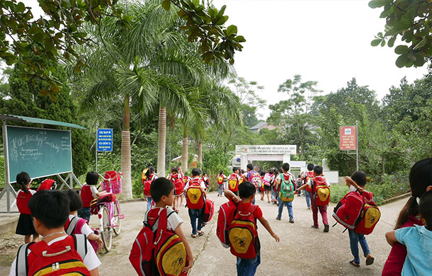 TMA mang tin vui đến trẻ em vùng xa tỉnh Long An trước ngày khai trường